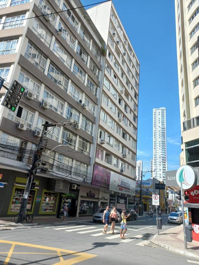 Calcadao Praia Central Balneário Camboriú Exterior foto